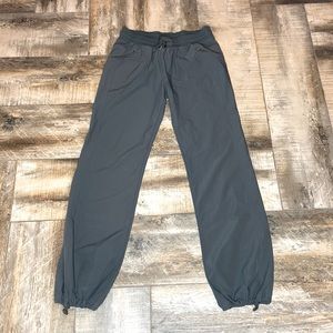 EUC REI Climbing/Hiking/Yoga/Lounge Pants